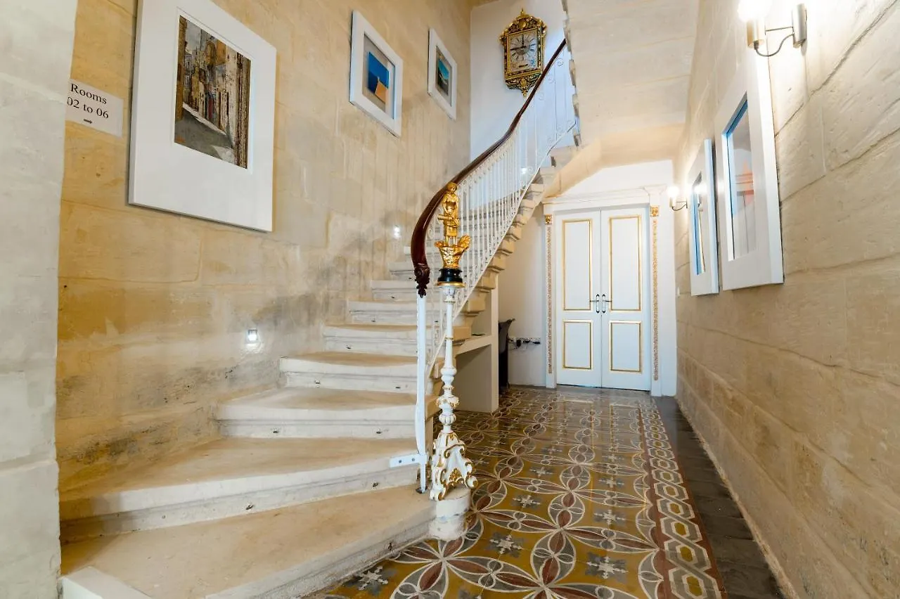 Guest house Monreal Boutique Townhouse - R024Rm3 Hotel Paola