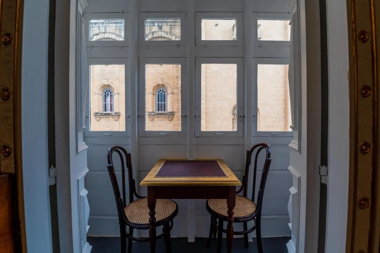 Monreal Boutique Townhouse - R024Rm3 Hotel Paola